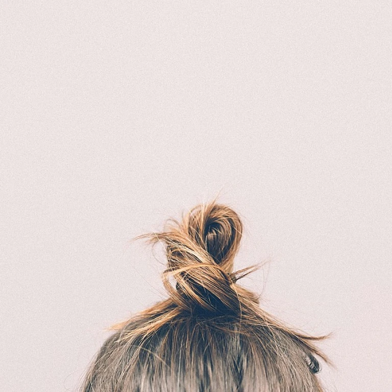 Les meilleurs produits pour sublimer les boucles des cheveux crépus