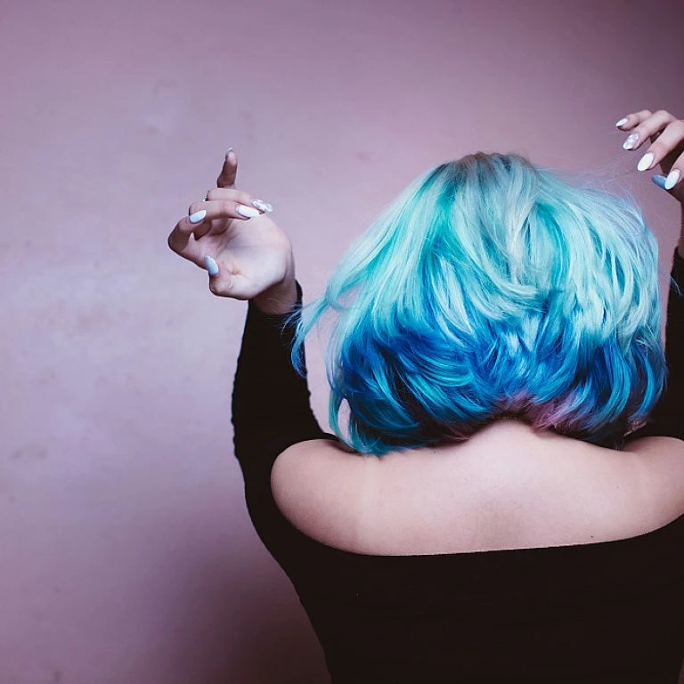Conseils pour choisir le meilleur shampoing pour cheveux blancs
