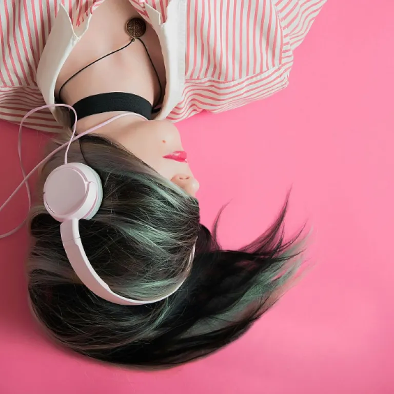 Les avantages du shampoing en format voyage pour vos cheveux