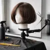 Le retour du Christy bob : faut-il oser cette coupe courte 90s qui reprend tous les salons ?