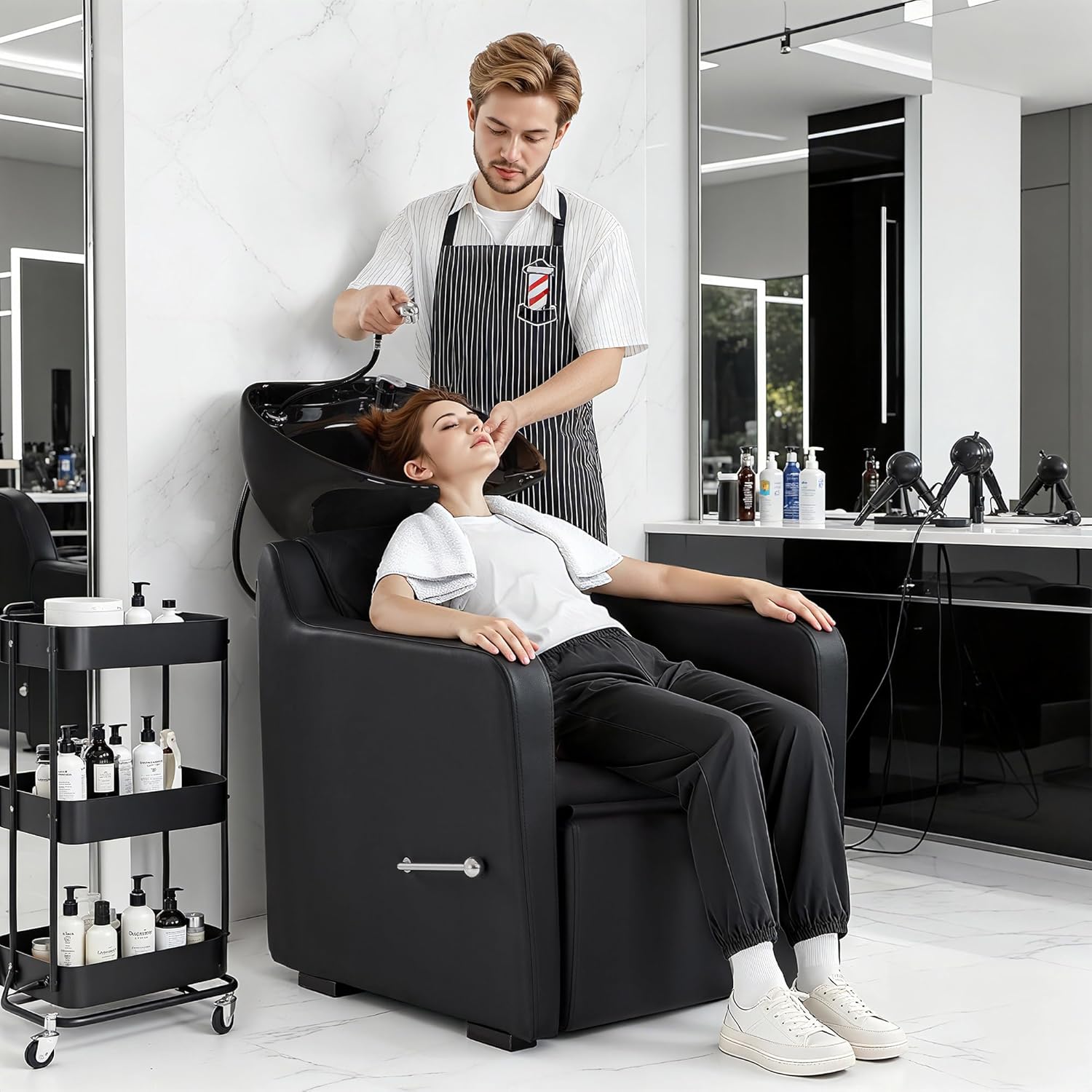 Chaise de barbier avec lavabo, Repose-Pieds Rabattable, lavabo de Coiffure en céramique réglable, Fauteuil de Coiffure pour Salon Spa, Poste de Lavage 8620 (Noir/Cuir synthétique)
