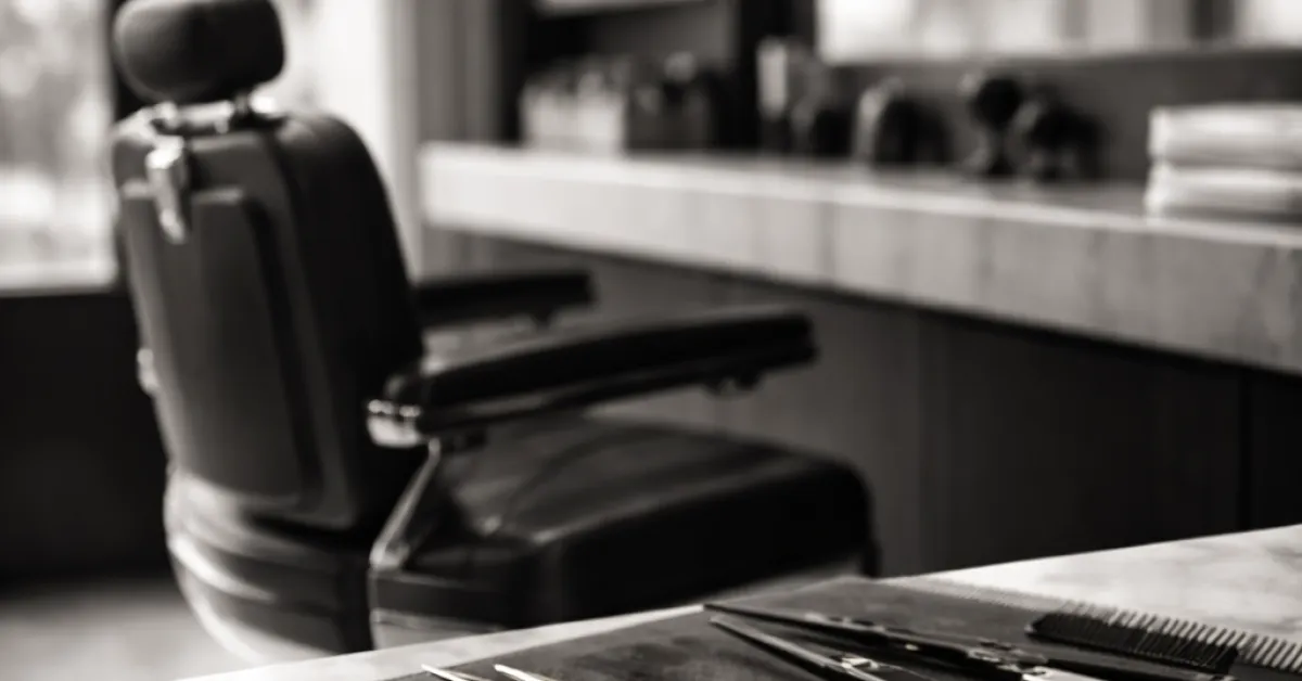 Salons et barbershops haut de gamme à Paris : codes, prix réels et ce qu'on paye vraiment au-delà de la coupe